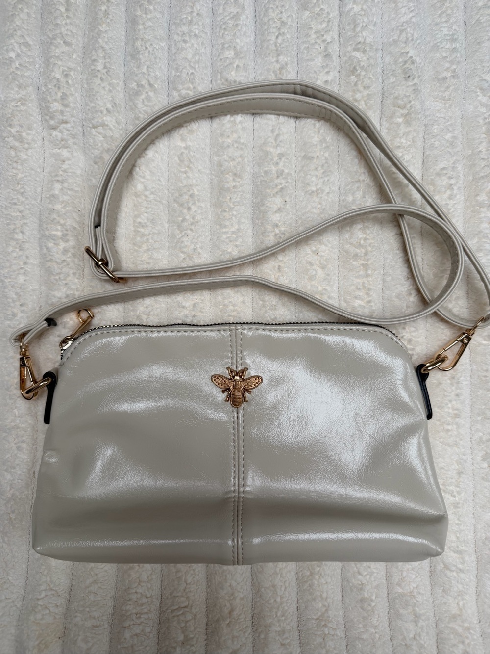 Cream Crossbody Bag with Gold Bee Accent